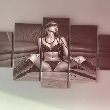 Sex On The - Luxury Heliopolis O Apartment Agde